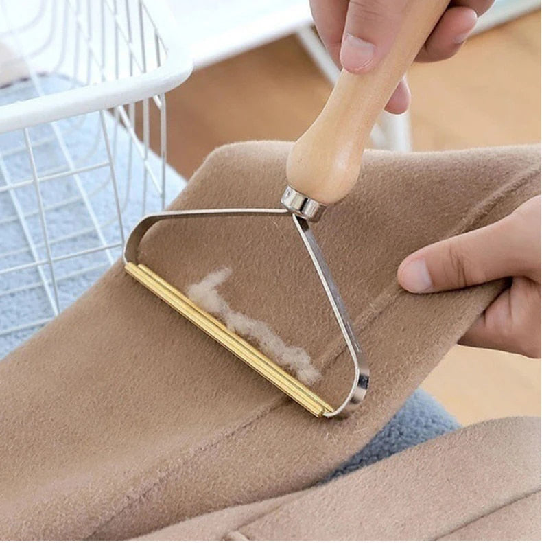 Eliminate pet hair in a single pass
