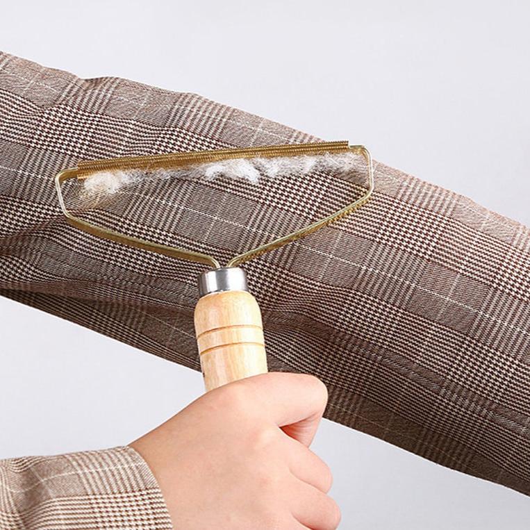 Eliminate pet hair in a single pass 